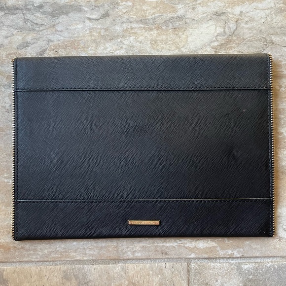 Rebecca Minkoff Clutch 🖤 - Picture 3 of 6